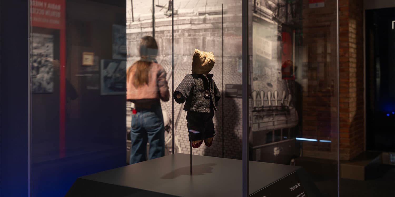 Exposicion-Muro-de-Berlin-46